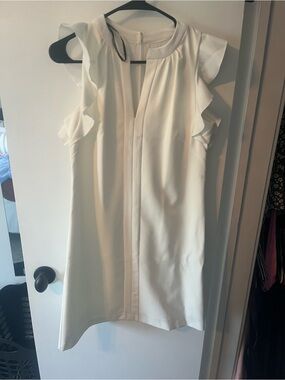 Vince Camuto Sleeveless Ruffle Shift Dress in Cream